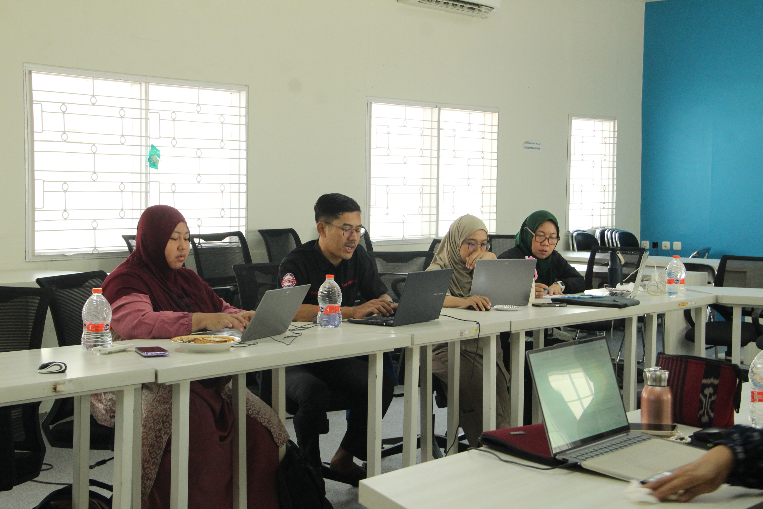 Meneguhkan Budaya Riset dan Publikasi Ilmiah melalui Workshop Penulisan Karya Ilmiah